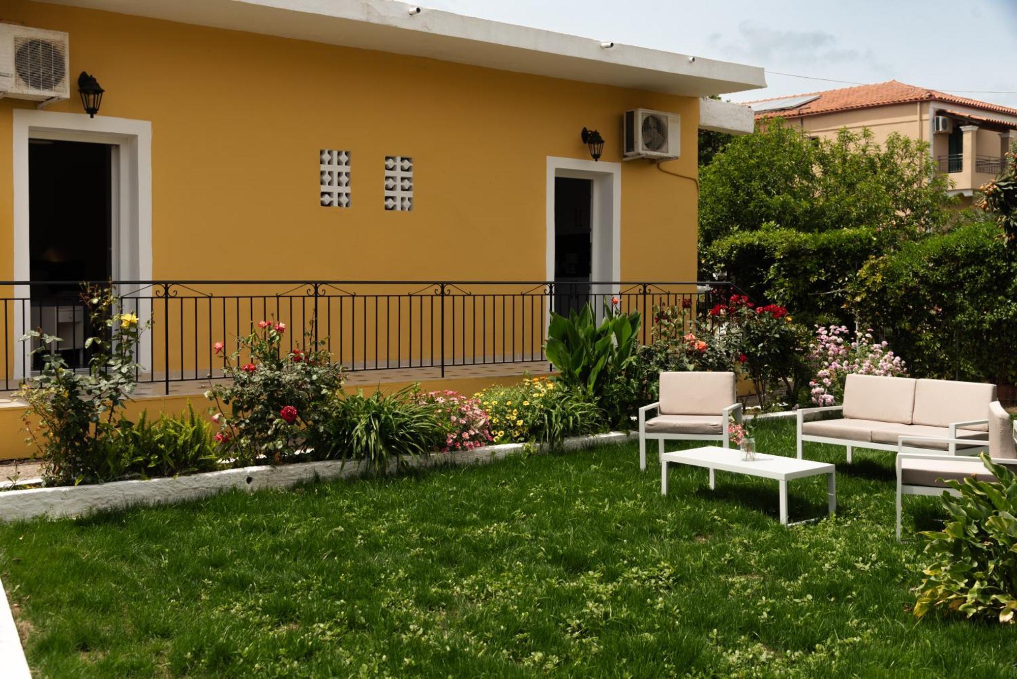 Kates Apartments Kavos Exterior photo